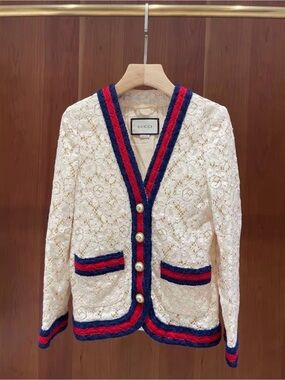 🚩steal Gucci Cream Lace Blazer with Navy & Red Trim